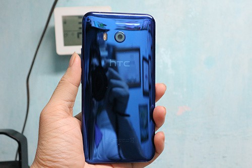 Điện thoại HTC U11