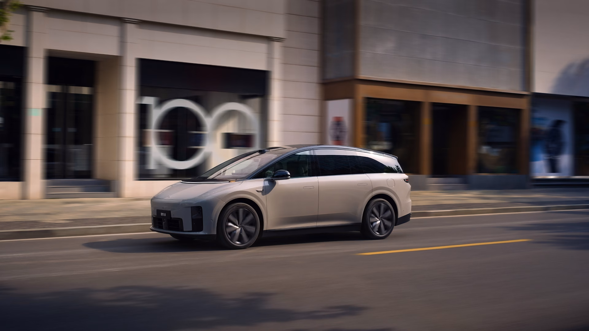 1 - Thương Hiệu Xe Li Auto Của Nước Nào? Đánh Giá Chi Tiết Có Tốt Không?