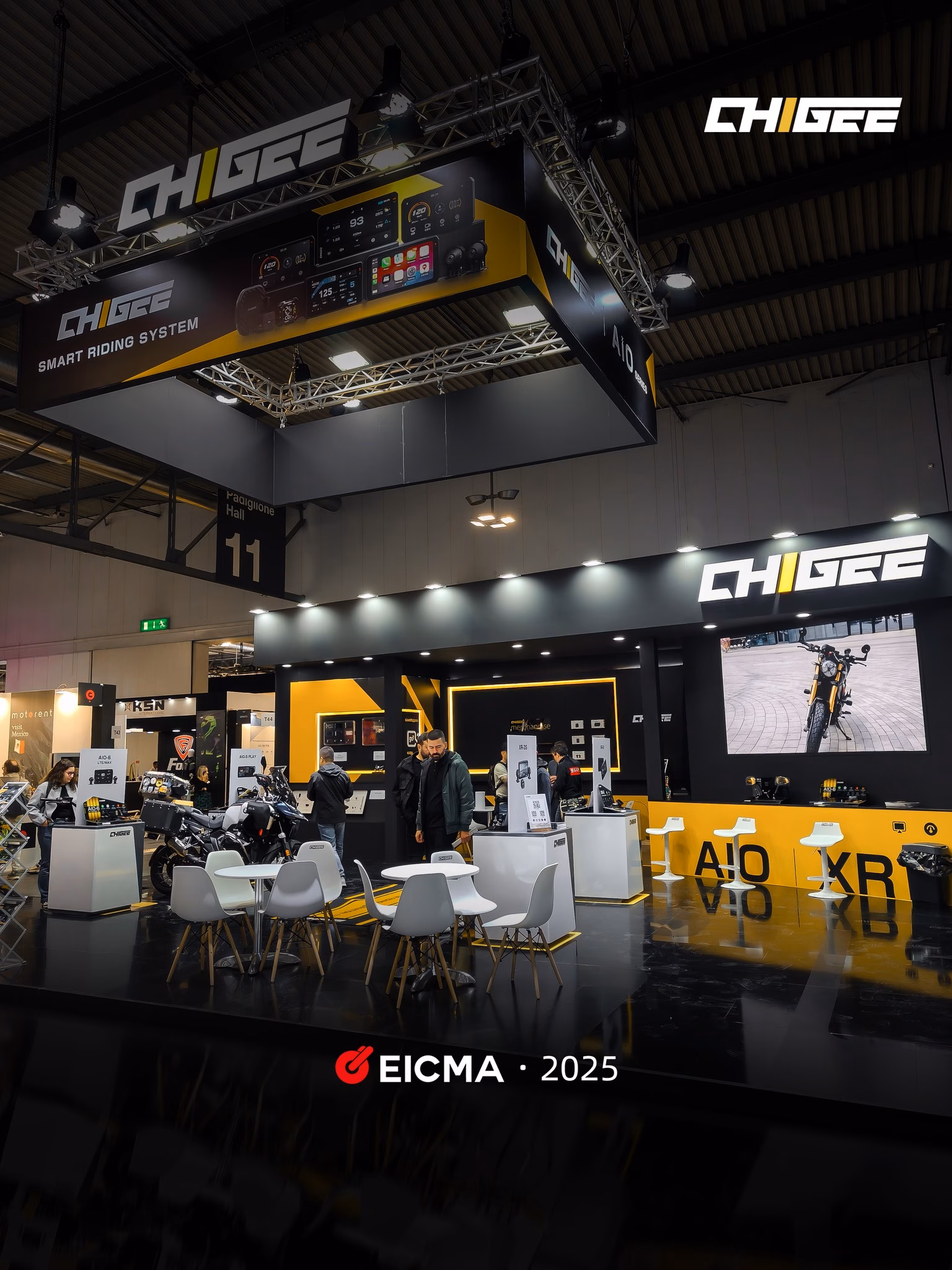 Thương hiệu Chigee của nước nào? Đánh giá màn hình thông minh xe máy Chigee có đáng tiền? 1 1 - Thương hiệu Chigee của nước nào? Đánh giá màn hình thông minh xe máy Chigee có đáng tiền?